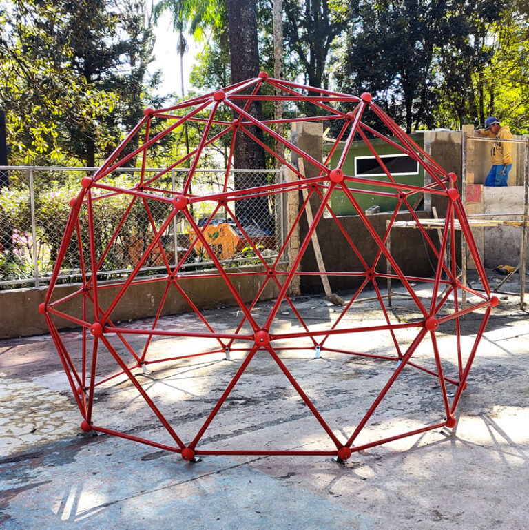 Domo-Crista-Vermelho-Agarras-Vermelhas-03